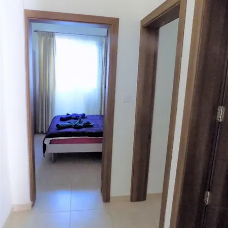 Ephesus Court Apartament St Paul's Bay